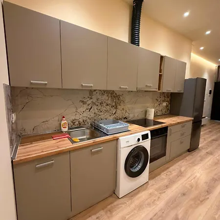 Lungomare Loft Apartment Vlore