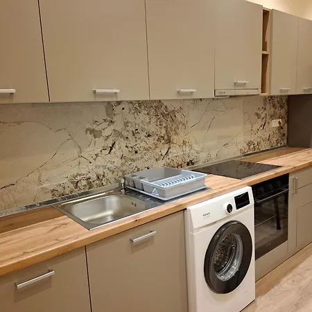 Lungomare Loft Apartment Vlore